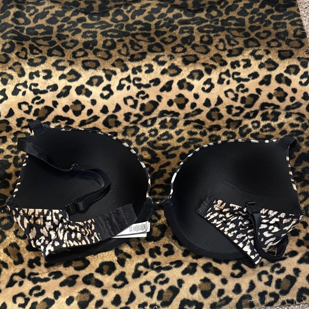 Leopard Print Victoria’s Secret Push Up Bra 34DDD - Picture 2 of 3